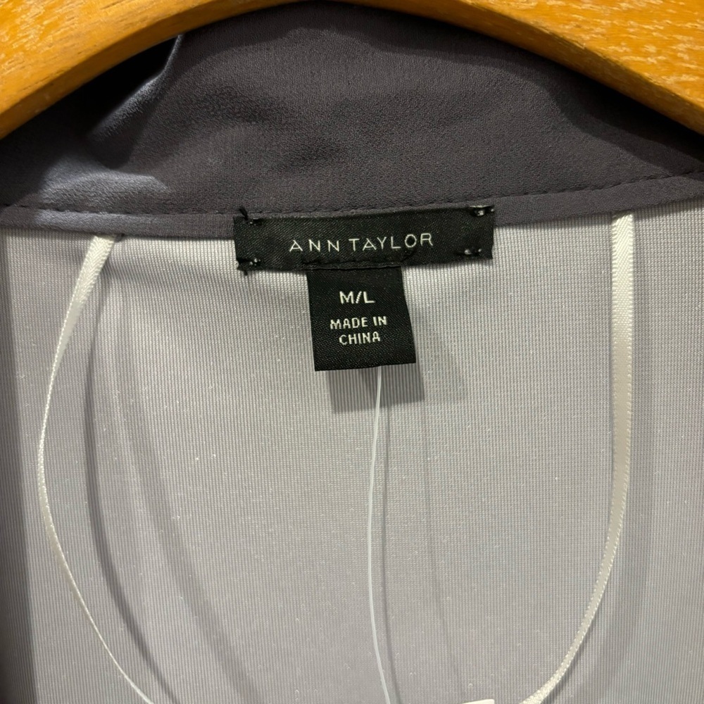 NWT Ann Taylor Kimono M/L Velvet Tonal Trim Purple - Picture 5 of 12